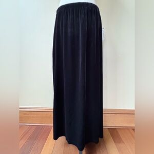 NWT - Black Velvet Maxi Skirt - Size 1X (or XL).